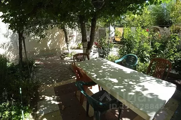 Дом в Крым, Евпатория ул. Кирова (50 м) - Фото 0