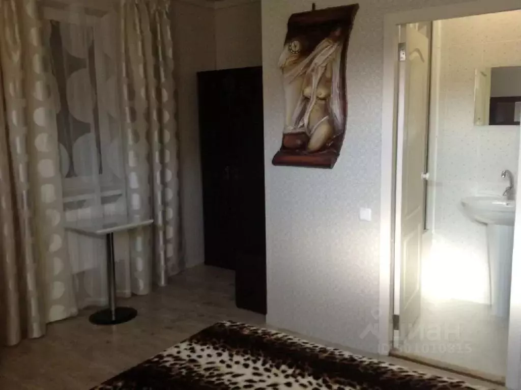 Комната Крым, Судак ул. Консульская, 6 - Фото 2