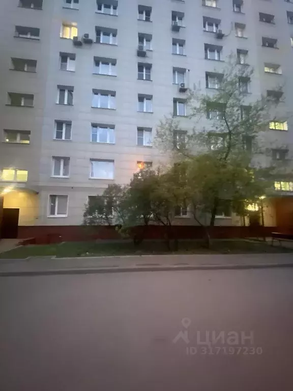Комната Москва Большая Косинская ул., 12 (20.2 м) - Фото 1