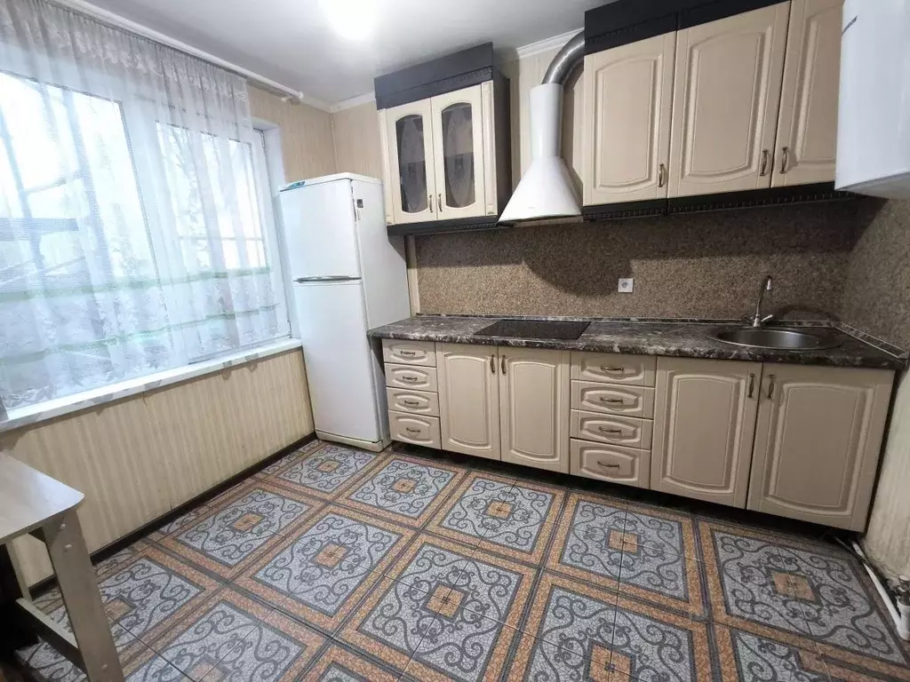1-к кв. Псковская область, Псков ул. Освободителей, 2А (36.0 м) - Фото 0