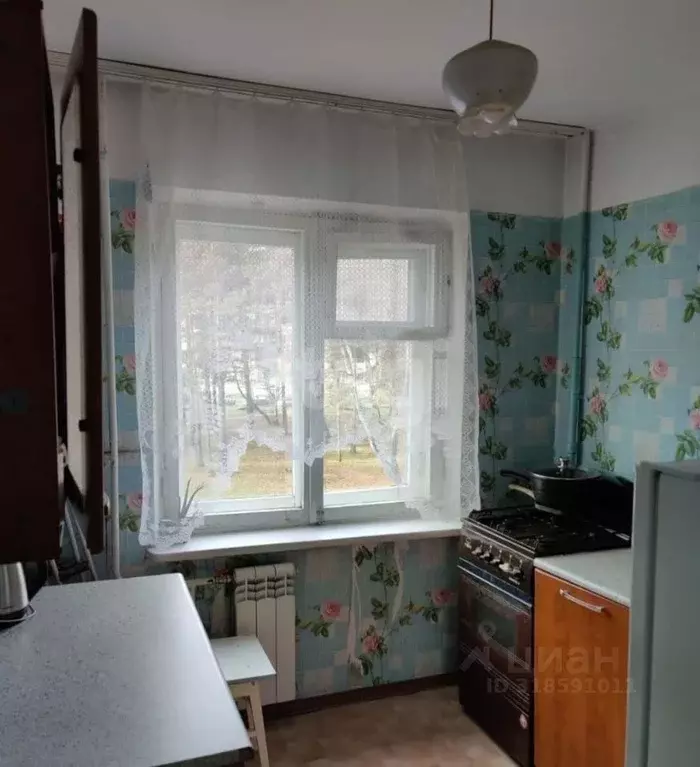 2-к кв. Иркутская область, Ангарск 12-й мкр, 10 (45.0 м) - Фото 0