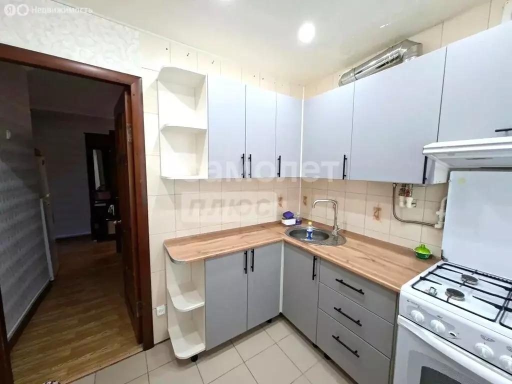 3-комнатная квартира: Тихорецк, улица Энгельса, 91 (51.1 м) - Фото 2