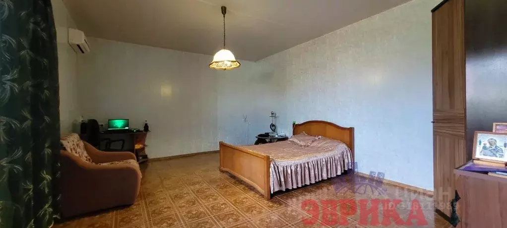 Дом в Краснодарский край, Крымск ул. 3-я Фадеева, 12 (258 м) - Фото 1