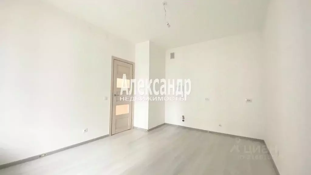 1-к кв. Санкт-Петербург аллея Арцеуловская, 17 (32.0 м) - Фото 0