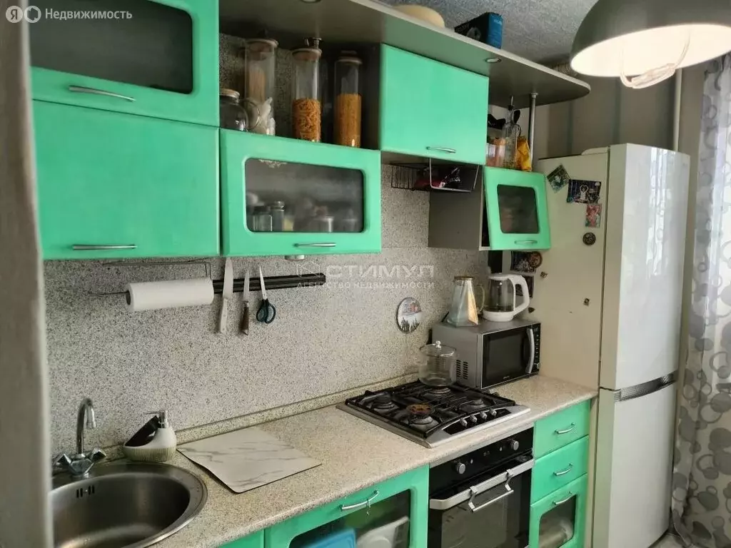 2-комнатная квартира: Комсомольск-на-Амуре, улица Дзержинского, 38 ... - Фото 2