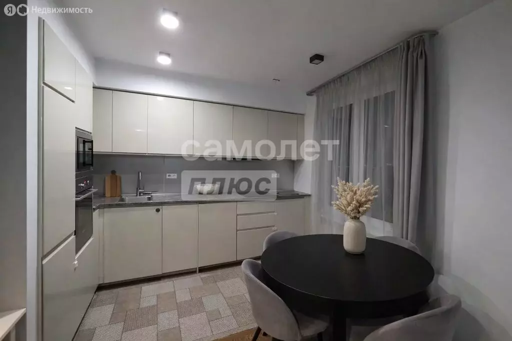 2-комнатная квартира: село Успенское, Советская улица, 22к1 (51.1 м) - Фото 1