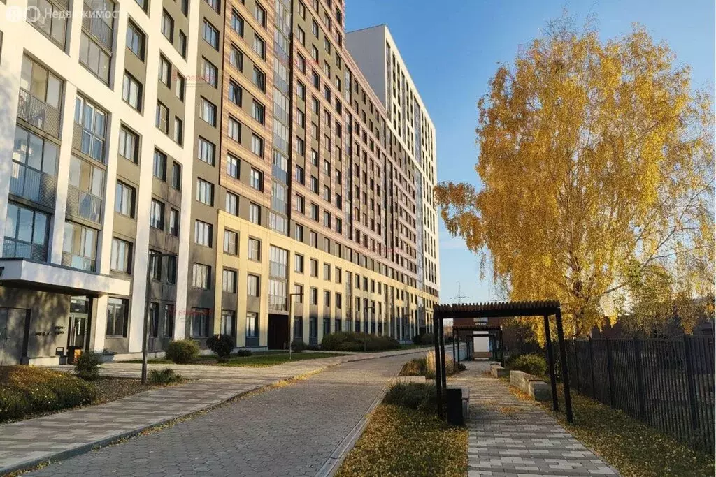 1-комнатная квартира: Екатеринбург, проспект Космонавтов, 26А (45 м) - Фото 2