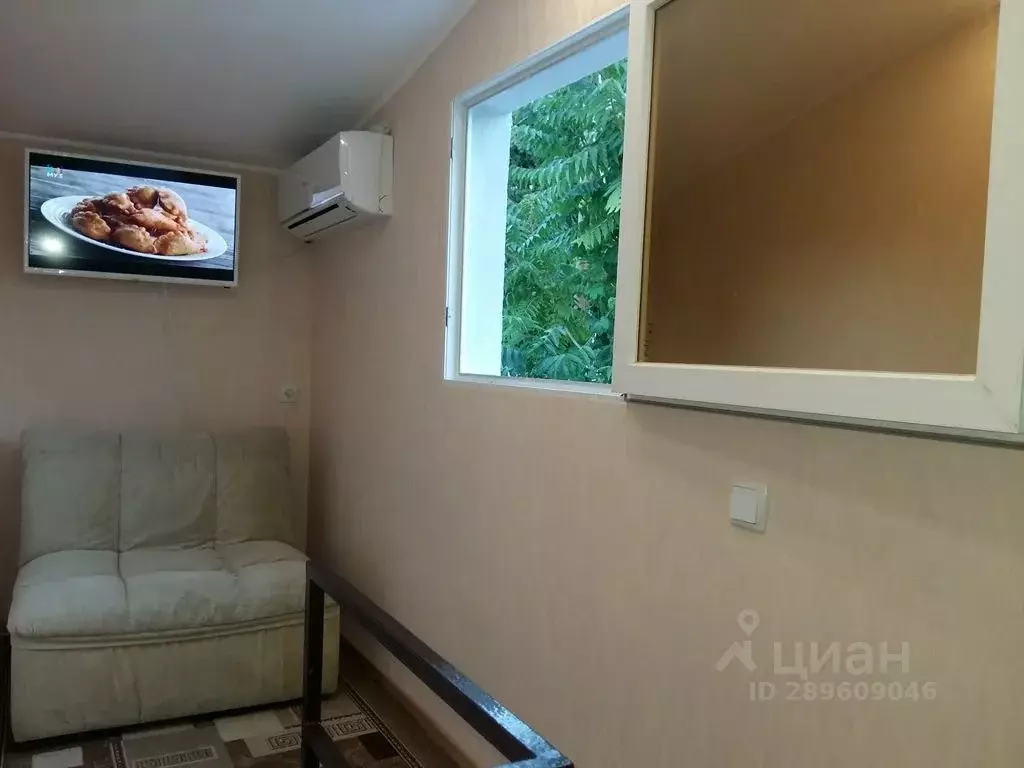 1-к кв. Крым, Ялта ул. Кучера, 3 (20.0 м) - Фото 2