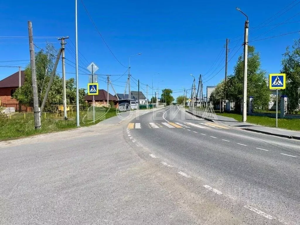 Участок в Тюменская область, Тюменский муниципальный округ, с. ... - Фото 1