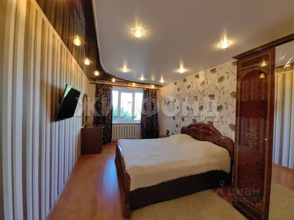 4-к кв. Алтайский край, Барнаул ул. Матросова, 10 (99.0 м) - Фото 1