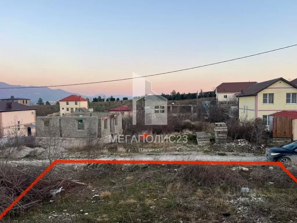 Участок в Краснодарский край, Геленджик ул. Ленина (6.4 сот.) - Фото 1