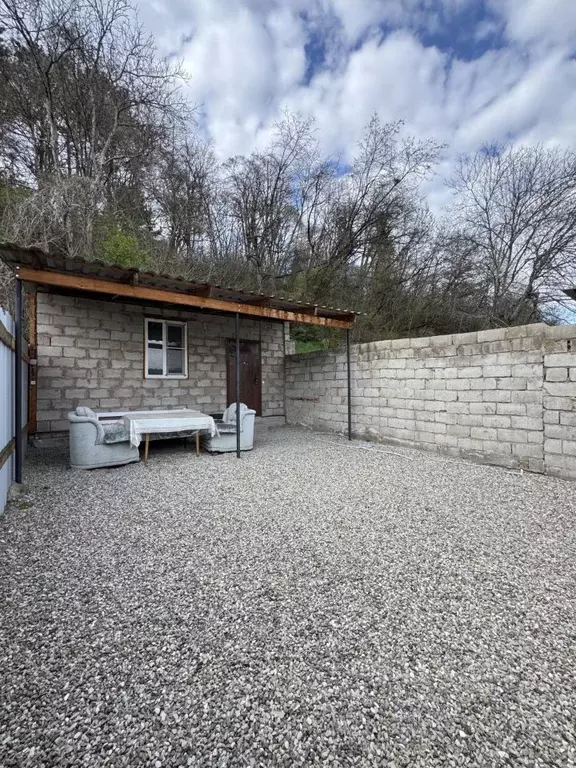 Гараж в Кабардино-Балкария, Нальчик ул. Насосная Станция (42 м) - Фото 1