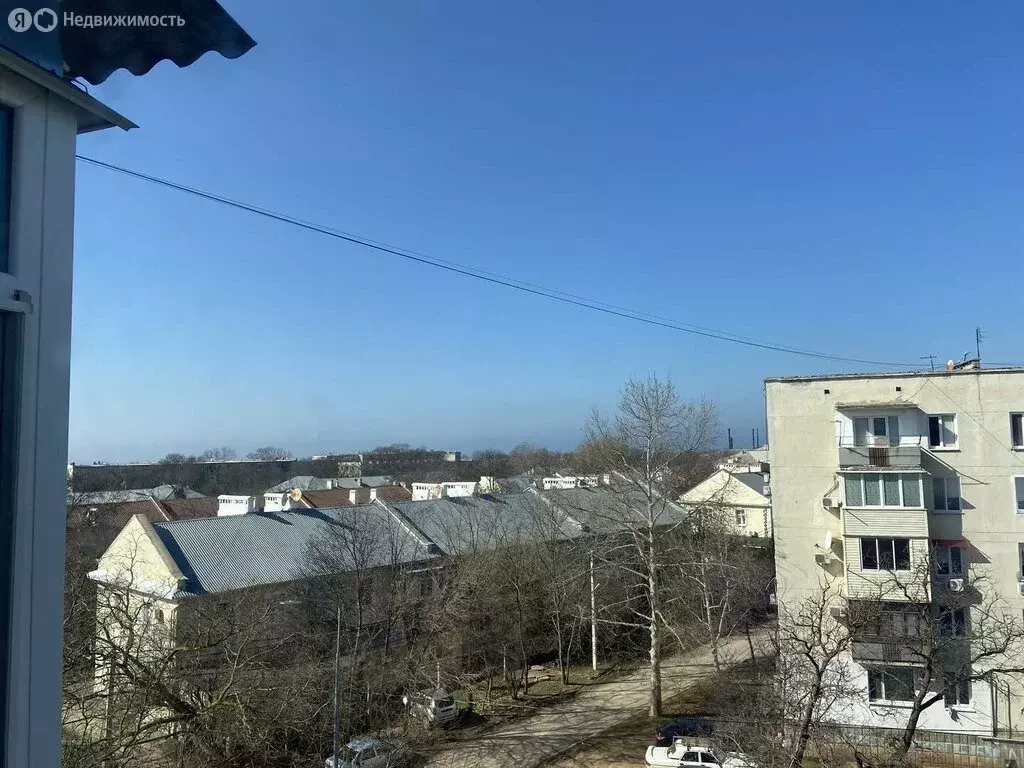 3-комнатная квартира: Кача, улица Авиаторов, 26 (72 м) - Фото 1