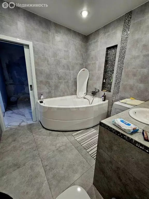 2-комнатная квартира: Абакан, проспект Дружбы Народов, 43А (63 м) - Фото 2