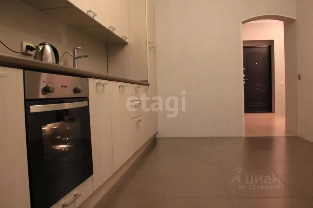 1-к кв. Тюменская область, Тюмень ул. Котельщиков, 2 (48.0 м) - Фото 1