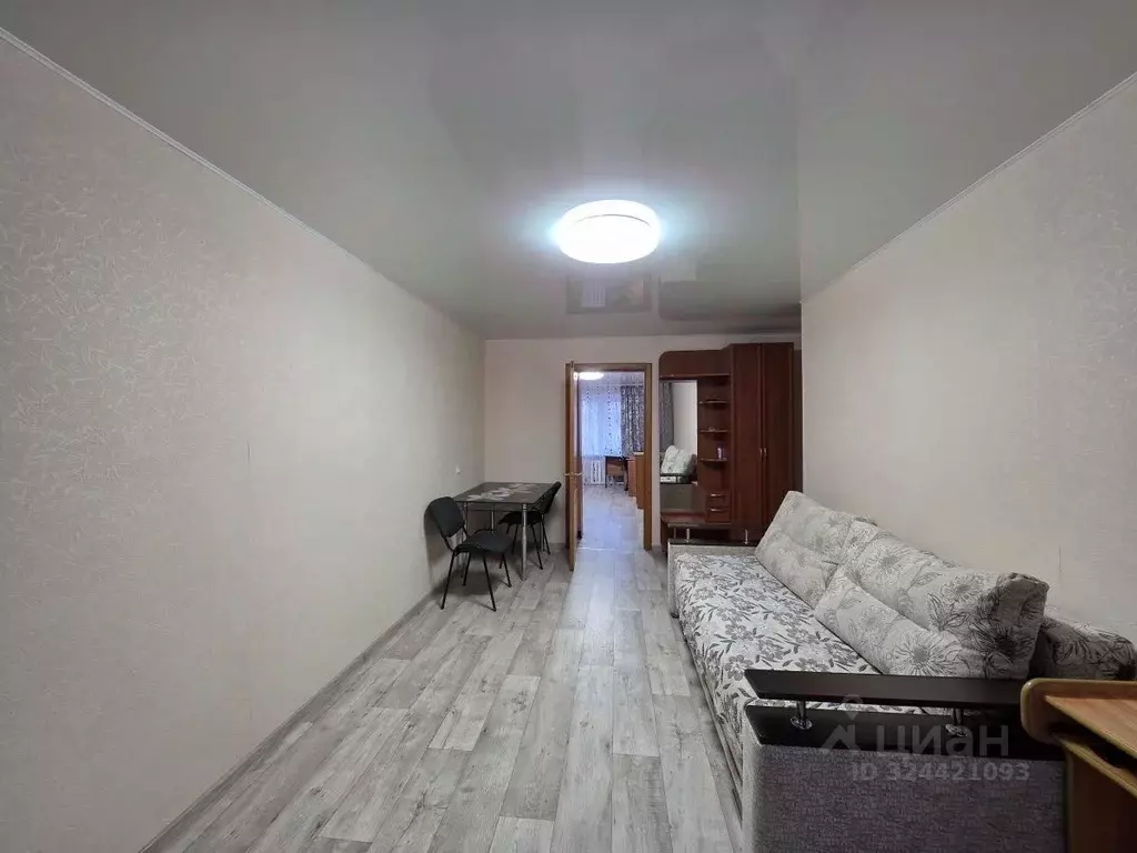 3-к кв. Челябинская область, Чебаркуль Электростальская ул., 34 (57.0 ... - Фото 2