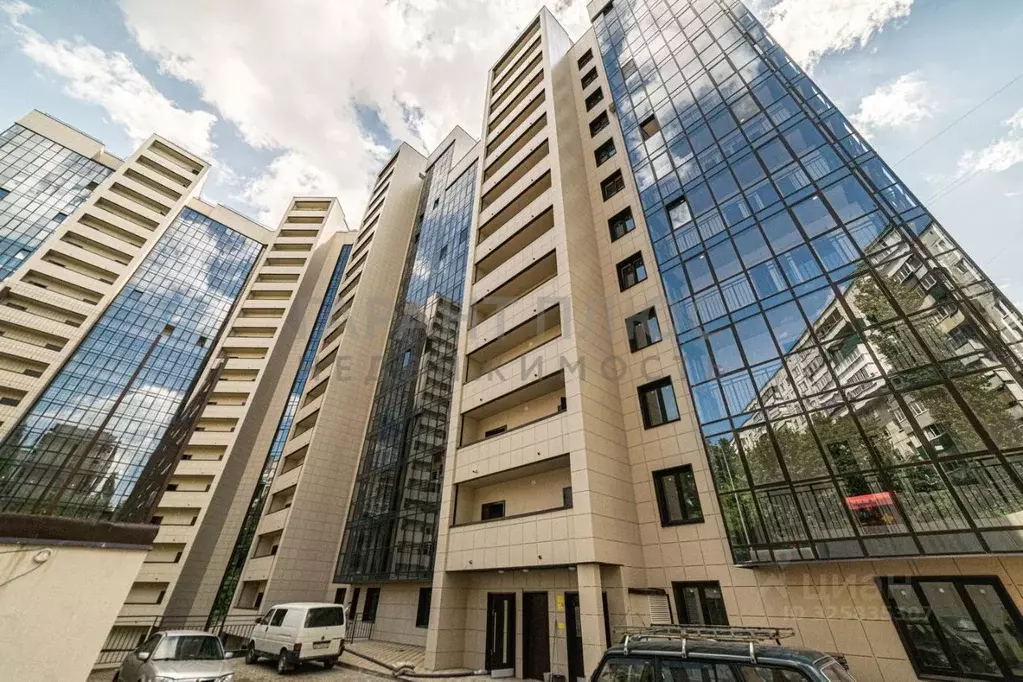 2-к кв. Липецкая область, Липецк Нижняя Логовая ул., 11 (71.5 м) - Фото 1