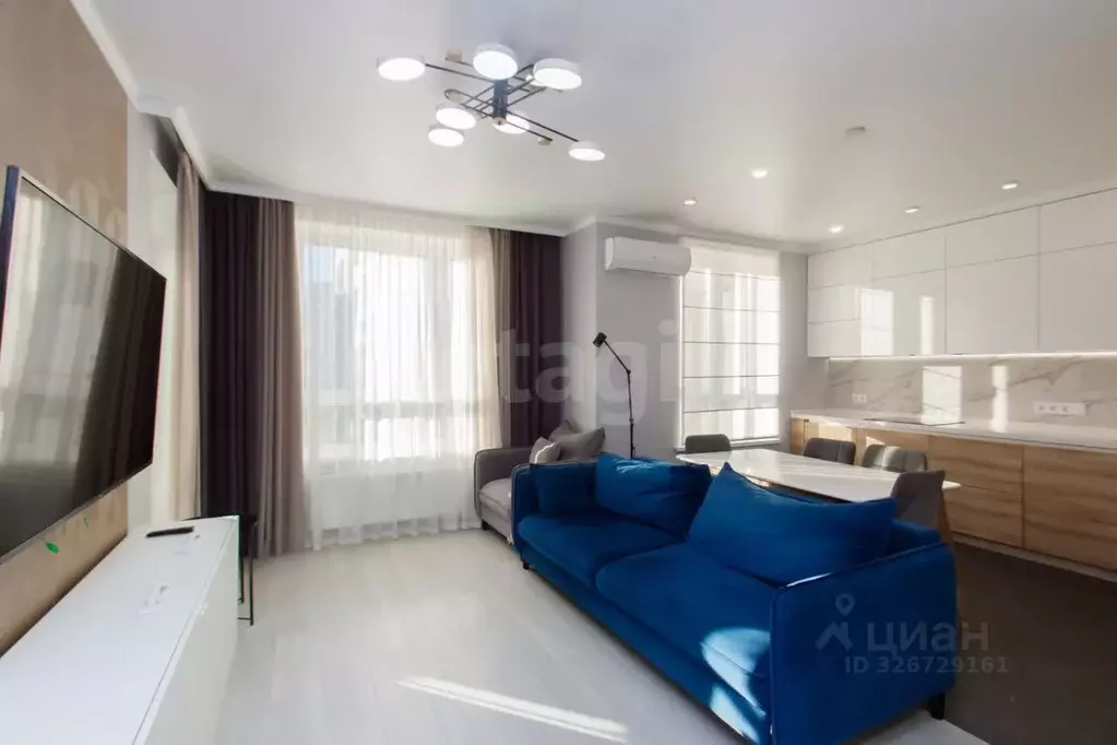 3-к кв. Тюменская область, Тюмень ул. Федюнинского, 30к6 (93.9 м) - Фото 1