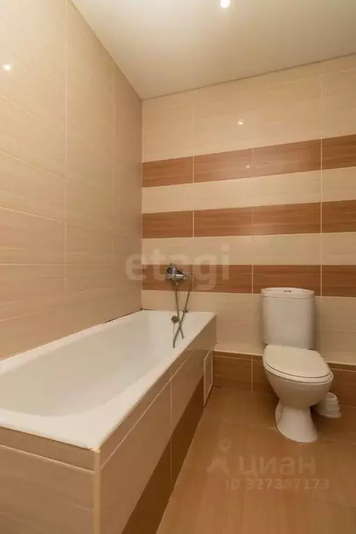 Студия Челябинская область, Челябинск ул. Молодогвардейцев, 74 (40.9 ... - Фото 1