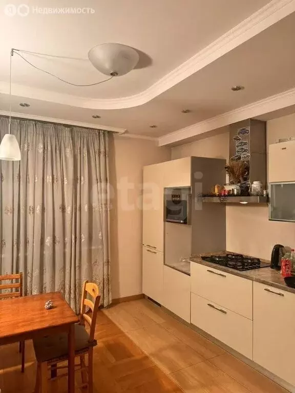 2-комнатная квартира: Калининград, Киевская улица, 132А (70.3 м) - Фото 1