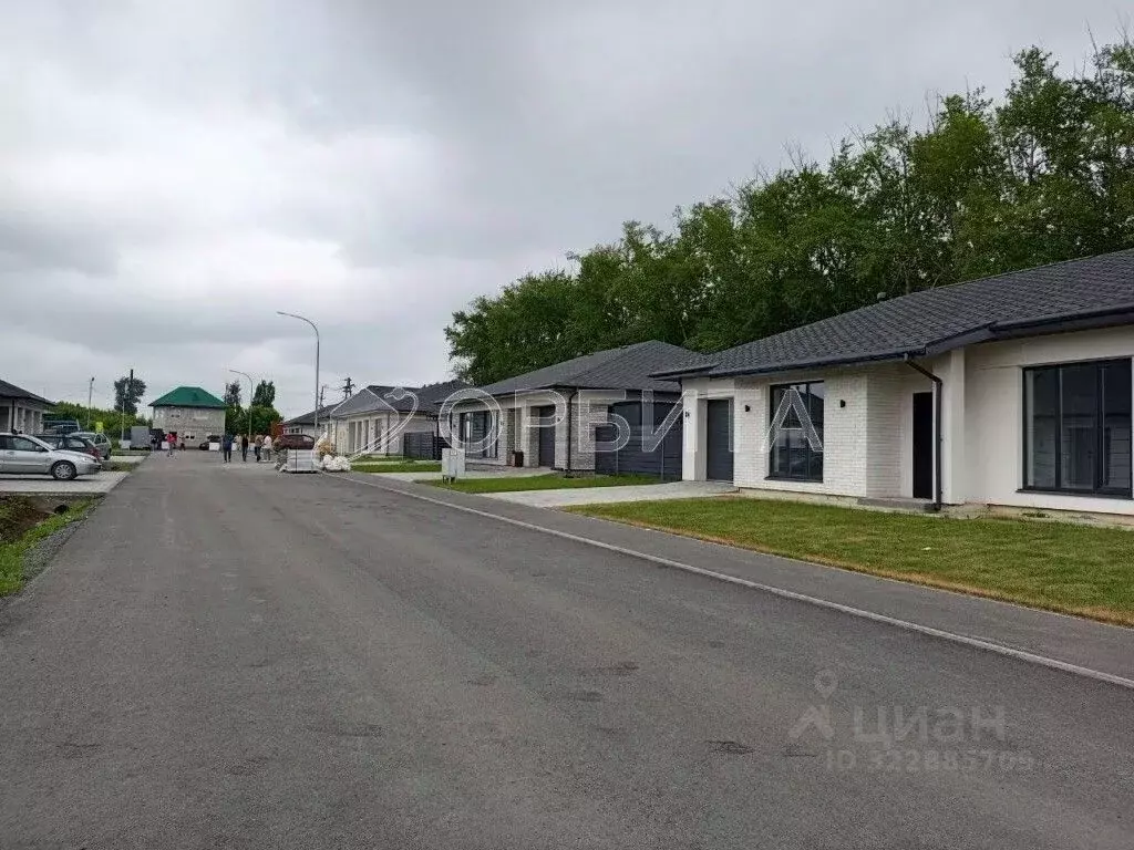 Дом в Тюменская область, Тюменский муниципальный округ, с. Луговое ул. ... - Фото 1