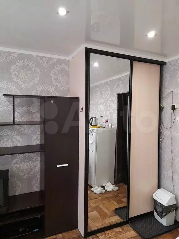 Комната 13 м в 8-к., 2/9 эт. - Фото 1