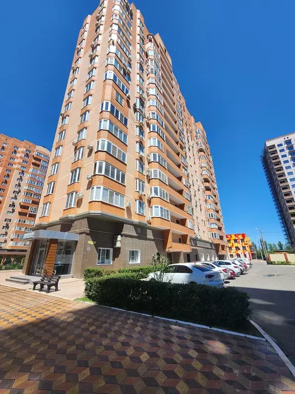 Продаётся 2-к квартира, 71.3 м - Фото 0