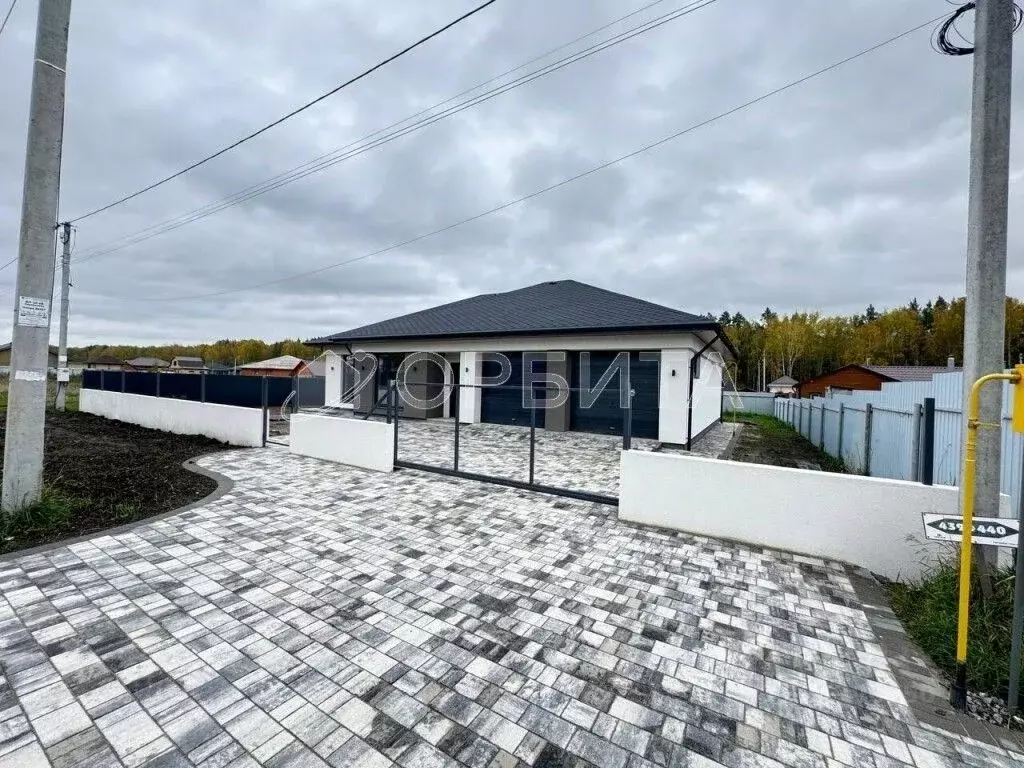 Дом в Тюменская область, Тюменский муниципальный округ, Боровский рп ... - Фото 1