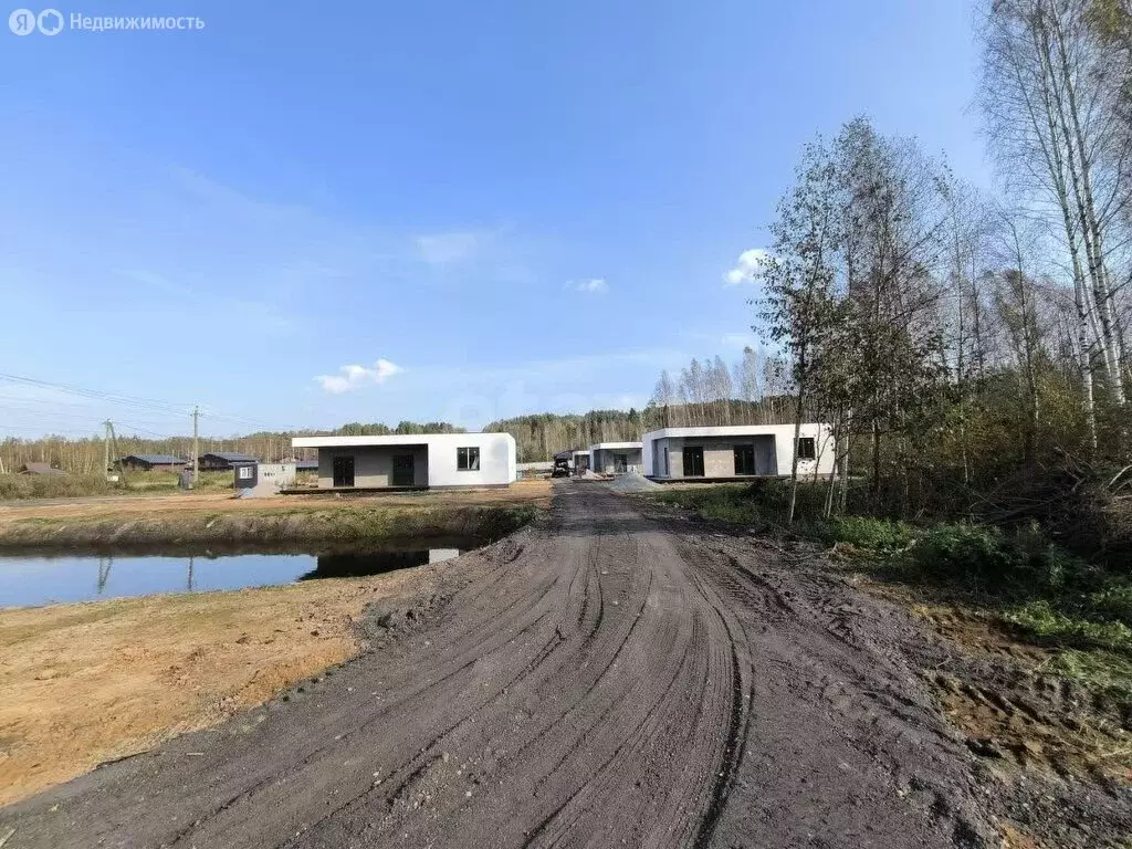 Дом в деревня Светлое, Сливовая улица (125 м) - Фото 0
