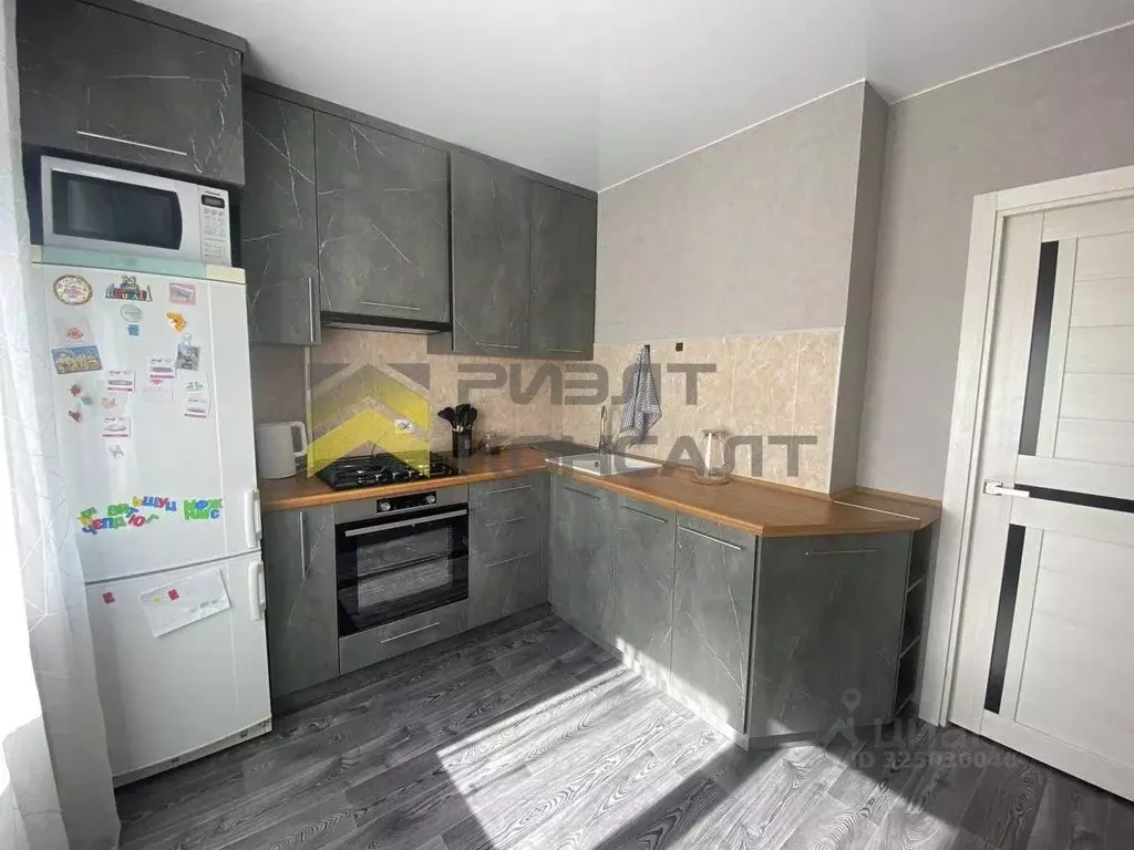 1-к кв. Омская область, Омск Заозерный мкр, просп. Менделеева, 45 ... - Фото 1