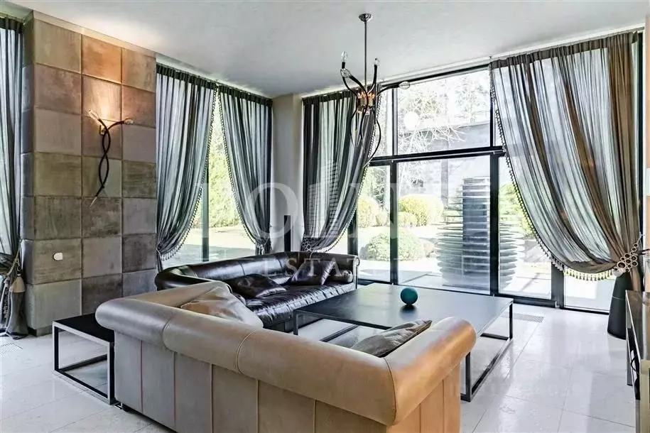 Коттедж в Московская область, Одинцовский городской округ, пос. ... - Фото 1