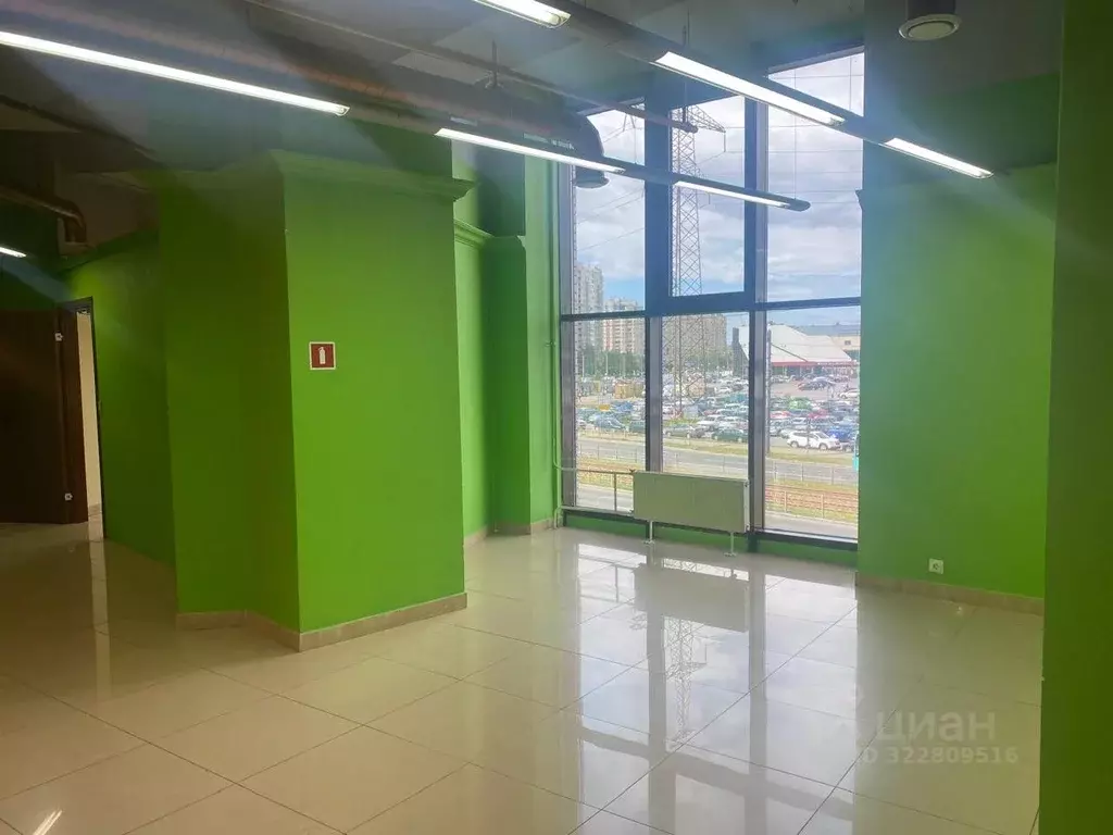 Торговая площадь в Санкт-Петербург Коломяжский просп., 15к2 (893 м) - Фото 2