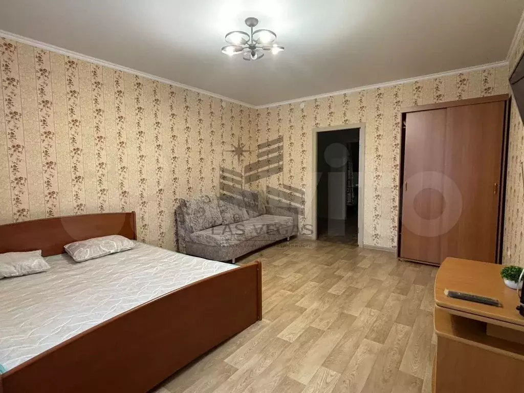 1-к. квартира, 40 м, 5/6 эт. - Фото 1