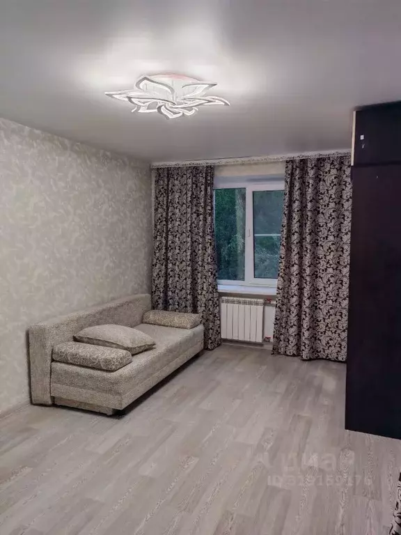 1-к кв. Волгоградская область, Волгоград ул. Кирова, 140Б (31.0 м) - Фото 0