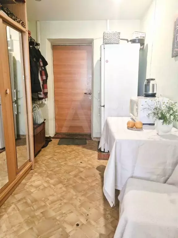 Комната 17,2 м в 5-к., 3/5 эт. - Фото 1