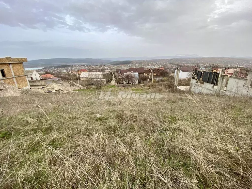 Участок в Крым, Симферополь ул. Имени К.М. Кудряшова (10.0 сот.) - Фото 1