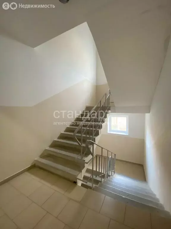 3-комнатная квартира: Ессентуки, улица Комарова, 23 (74.3 м) - Фото 2