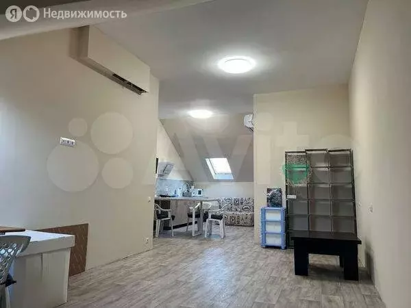 1-комнатная квартира: Геленджик, улица Нахимова, 9 (49 м) - Фото 0