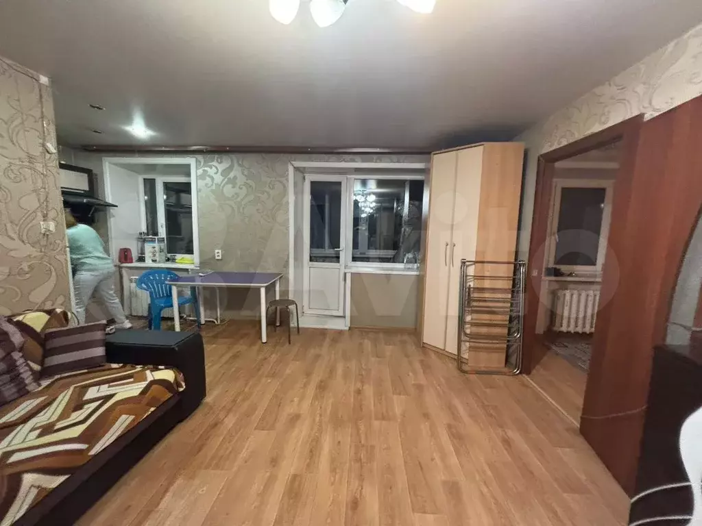 2-к. квартира, 42 м, 5/5 эт. - Фото 0