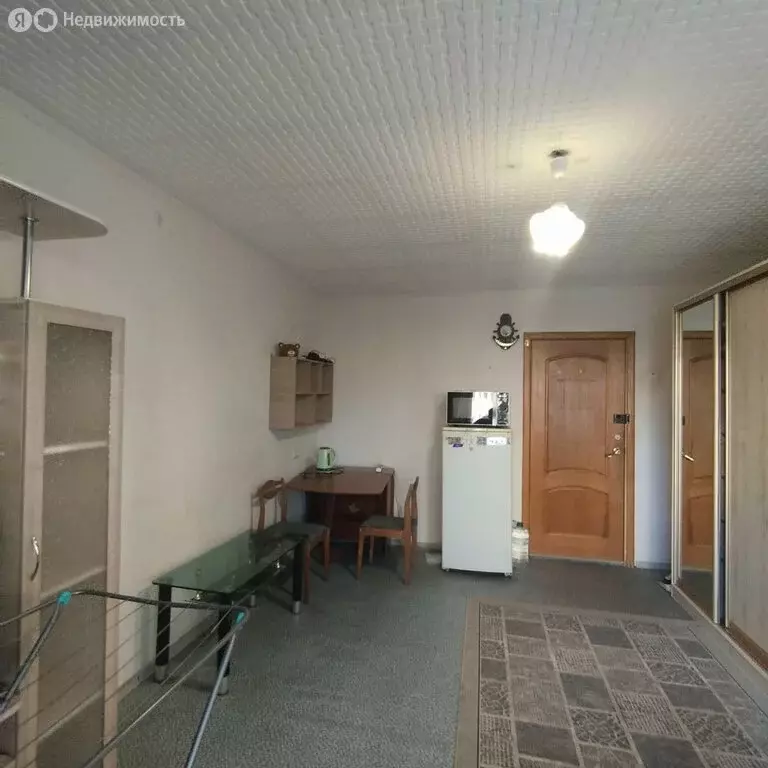1к в 4-комнатной квартире (18 м) - Фото 0
