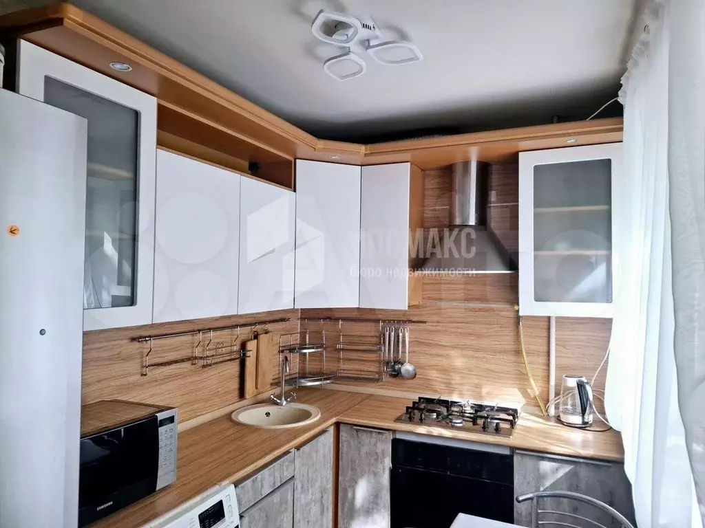2-к. квартира, 45 м, 3/9 эт. - Фото 1