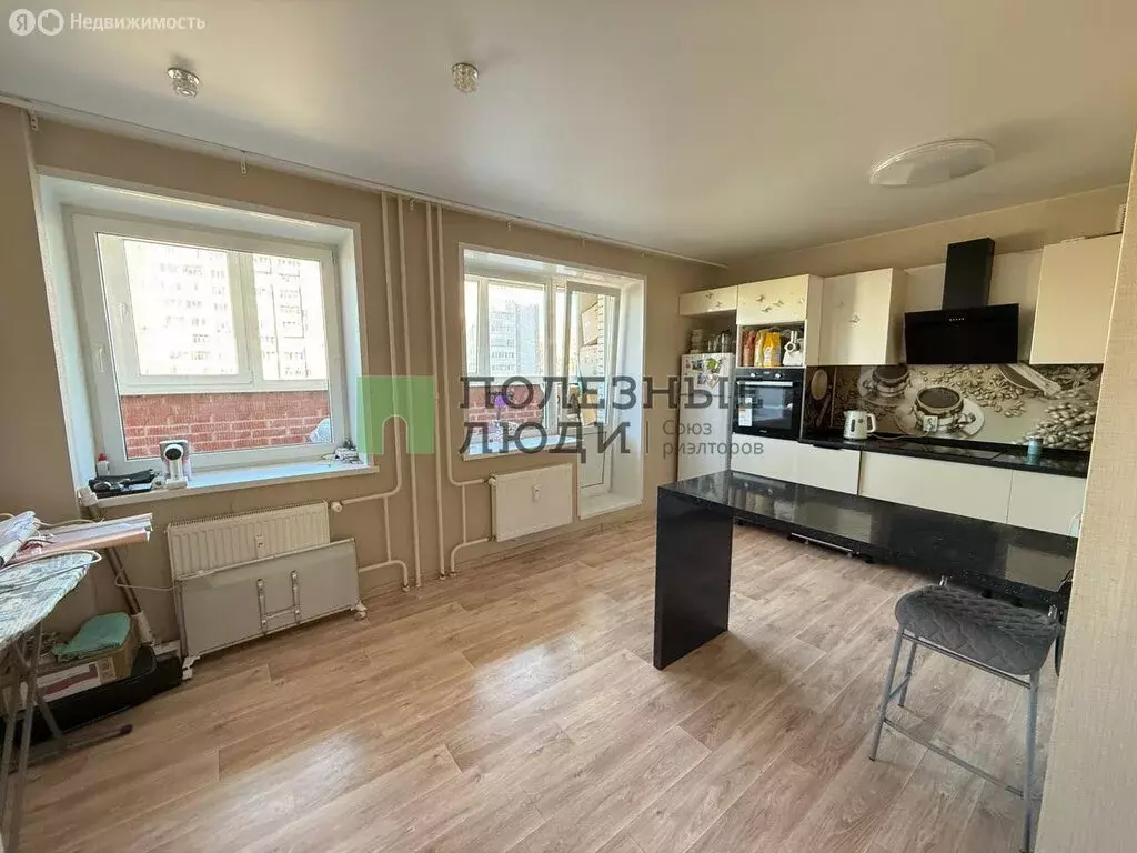 2-комнатная квартира: Ижевск, улица 40 лет Победы, 138А (60.1 м) - Фото 2