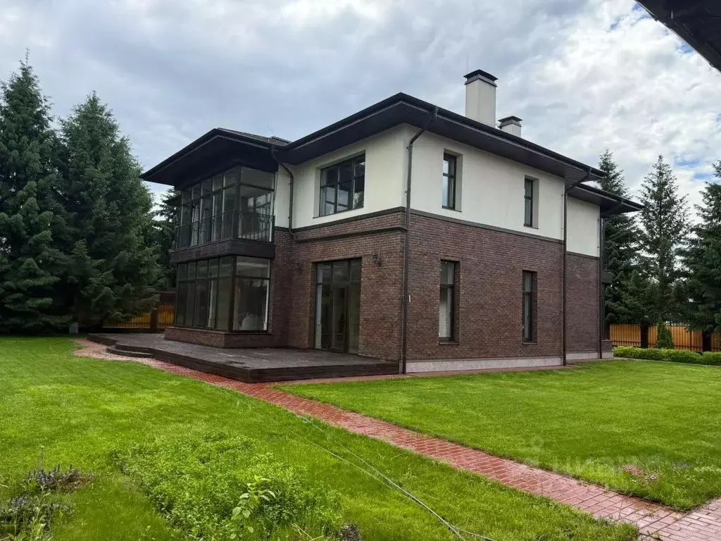 Дом в Московская область, Одинцовский городской округ, с. Знаменское, ... - Фото 1