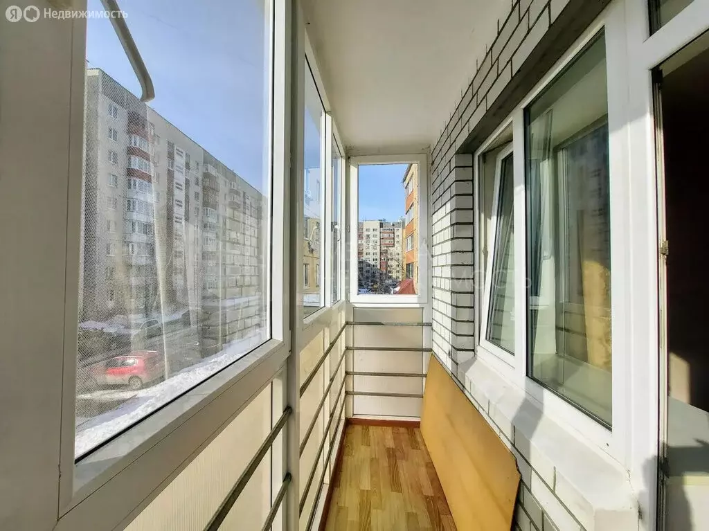 Квартира-студия: Тюмень, улица Домостроителей, 26к2 (34.7 м) - Фото 1