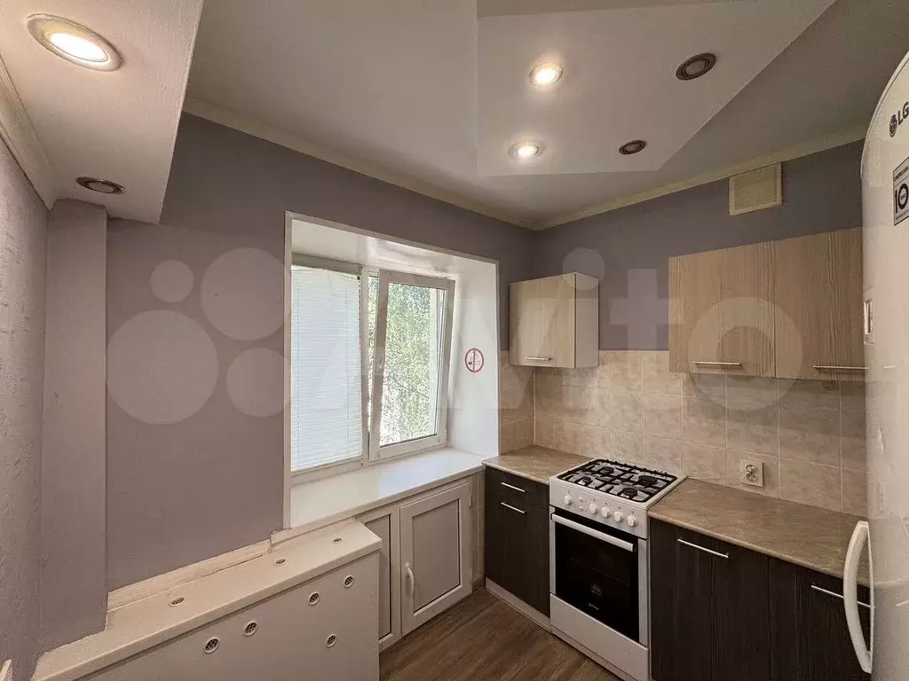 1-к. квартира, 30 м, 5/5 эт. - Фото 0
