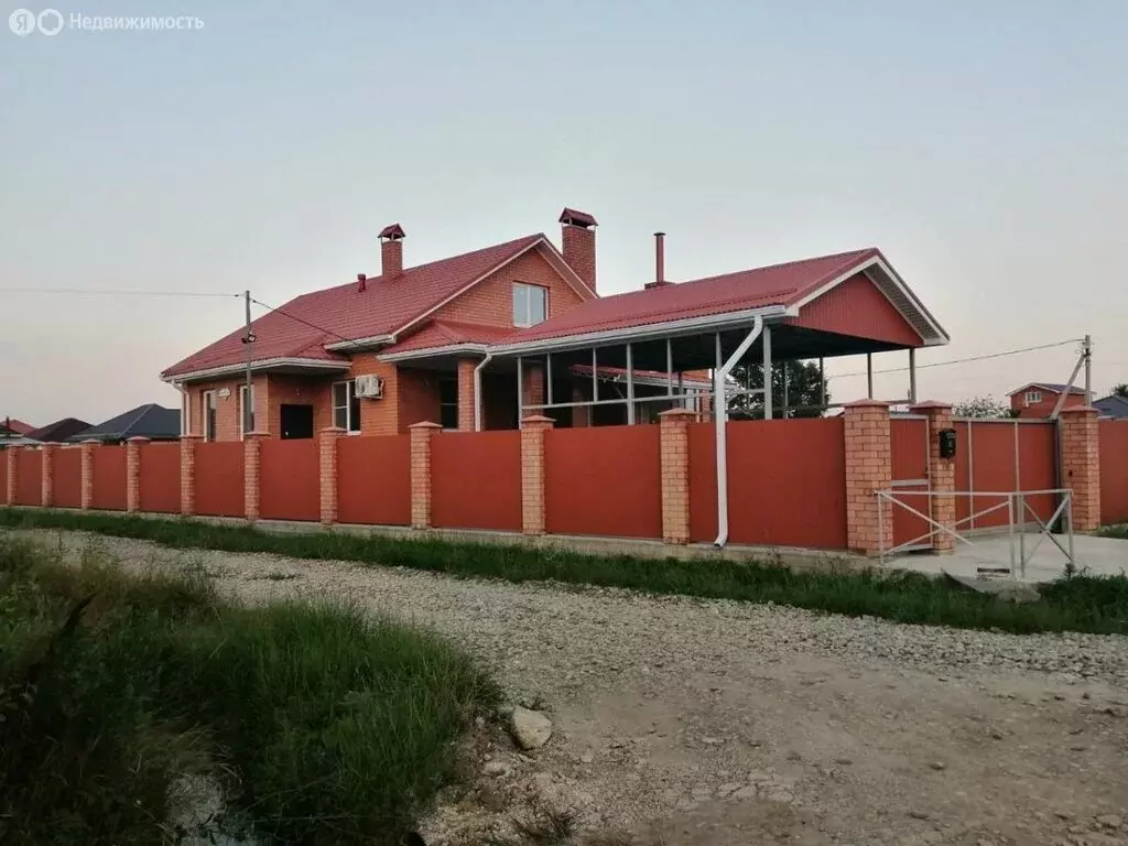 Дом в Афипский, Казачья улица, 19 (132 м) - Фото 0