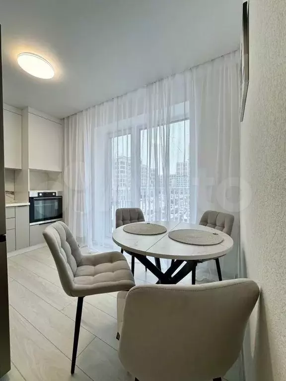 1-к. квартира, 40 м, 8/13 эт. - Фото 0