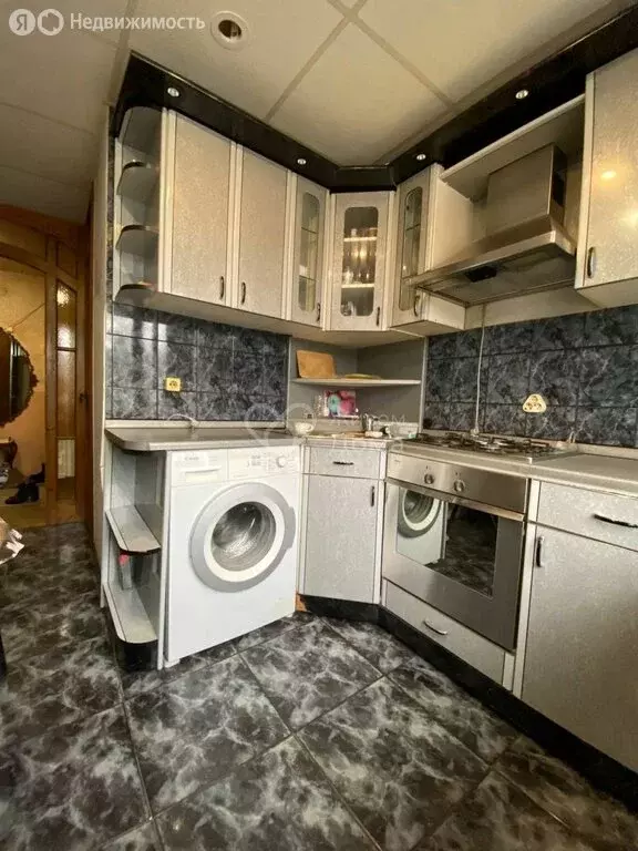 2-комнатная квартира: Волгоград, улица Милиционера Буханцева, 4 (52 м) - Фото 2