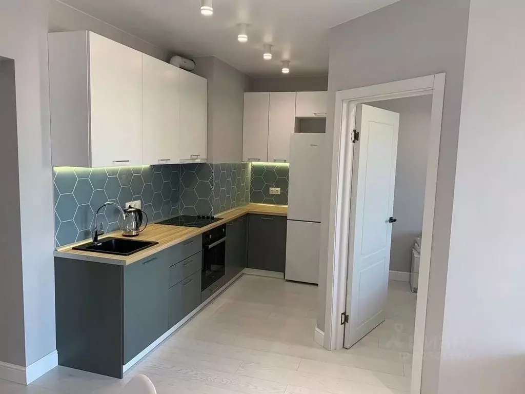 1-к кв. Краснодарский край, Сочи ул. Кирпичная, 2к2 (47.0 м) - Фото 1