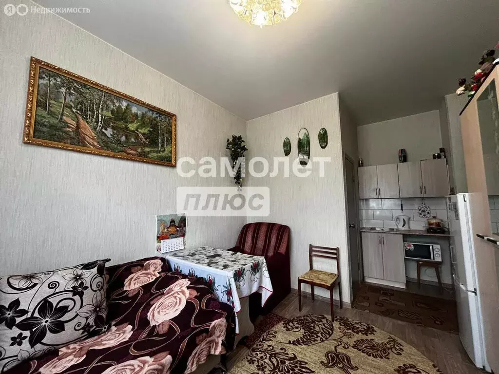 1к в 4-комнатной квартире (17.1 м) - Фото 2
